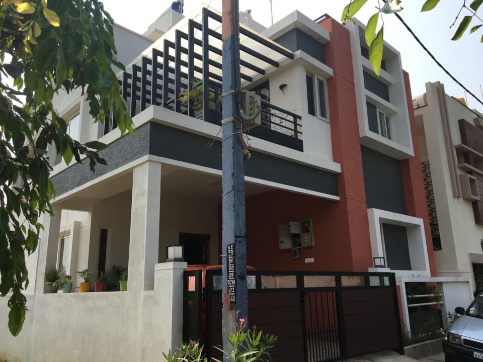 3 bhk independent house measuring 2000 sqft for sale in bhoo vaibhav layout, kyalasanahalli, hennur main road, bangalore