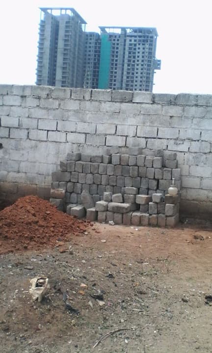 40x60 site for sale in Thanisandra, off Hennur Road