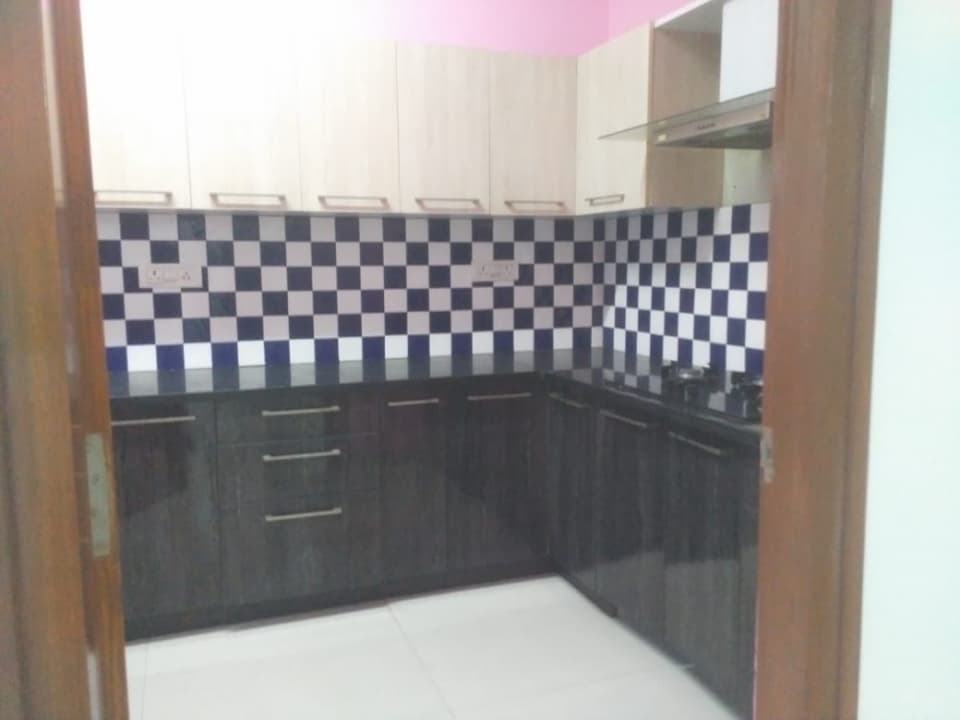 3 bhk semi furnished flat for rent in hrbr 2nd block, hennur main road, measuring 1650 sqft