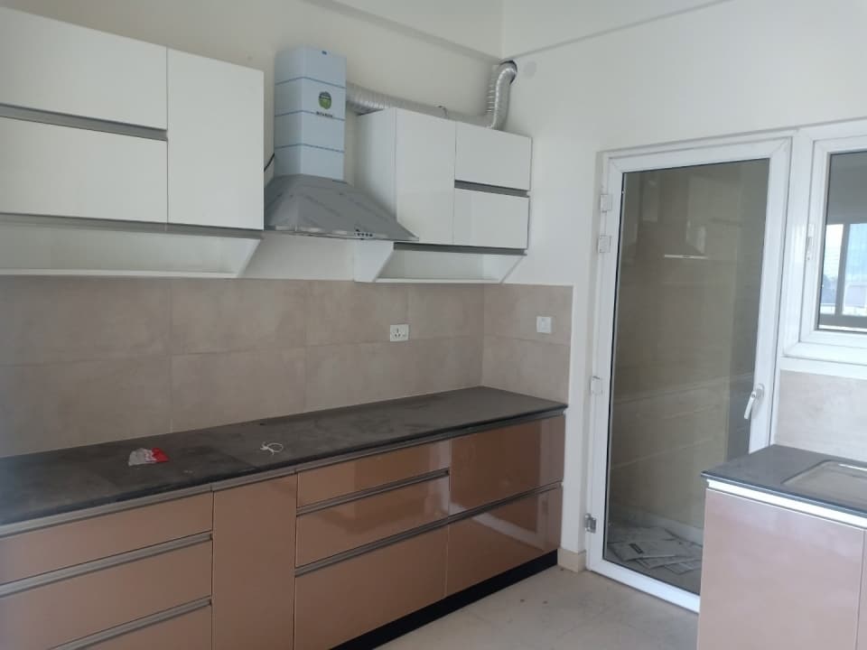 spacious 3 bhk flat for rent in g corp the icon, nagavara, thanisandra main road, measuring 2000sqft