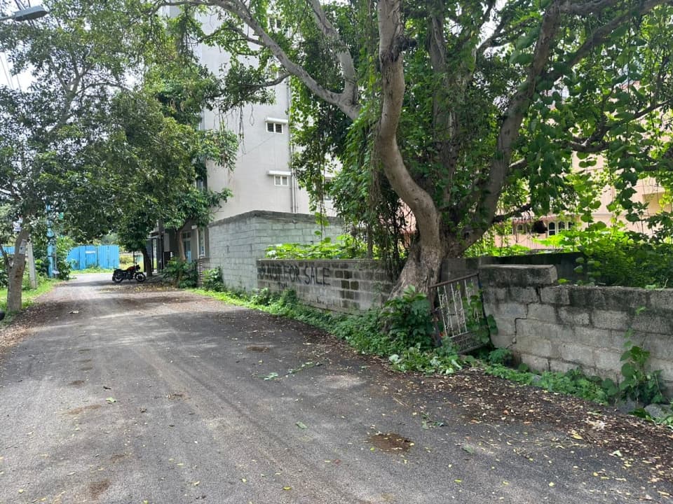 30x40 sqft site for sale in narayanapura, off hennur road