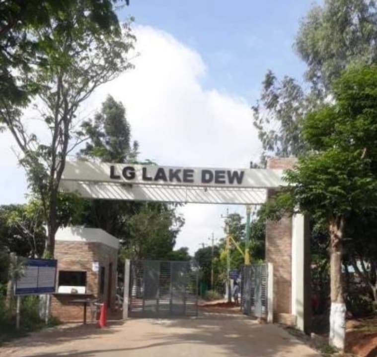 4800 sqft site for sale in lg lake dew, bileshivale, hennur road
