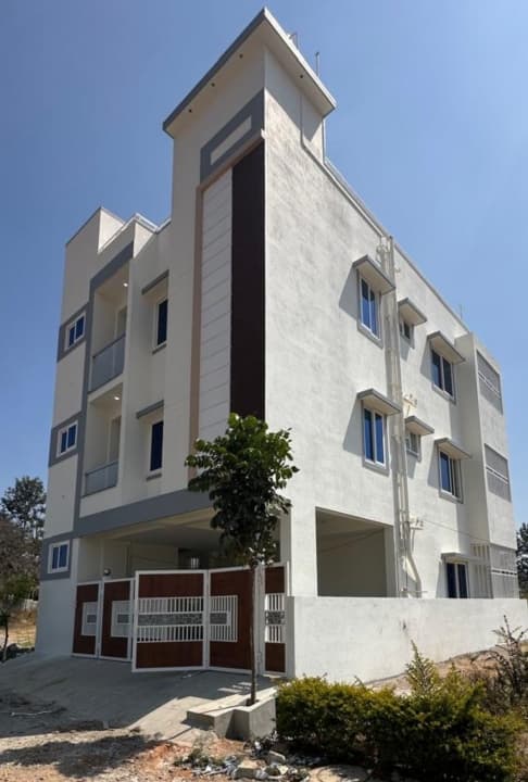 Three Storey Independent house for sale in Kannur, Hennur Bagalur road