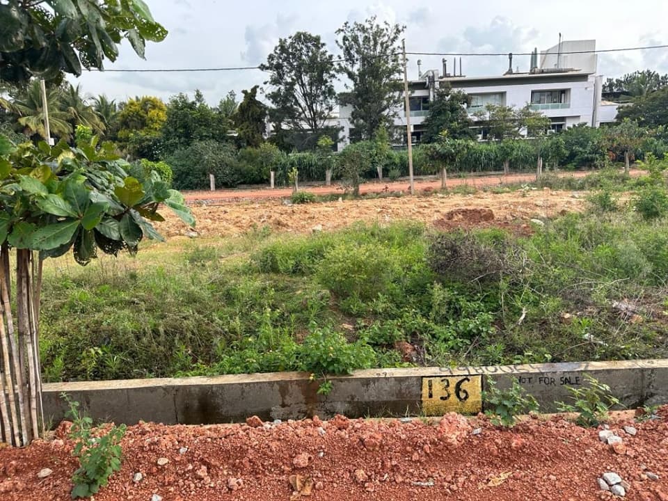 BDA Plot 20x30 North facing for sale in jakkur