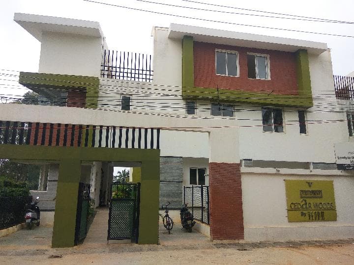 3 bhk semi furnished flat for sale in vigneshwara cedar woods, near by kristu jayanti college, kothanur, hennur main road, measuring 1566 sqft