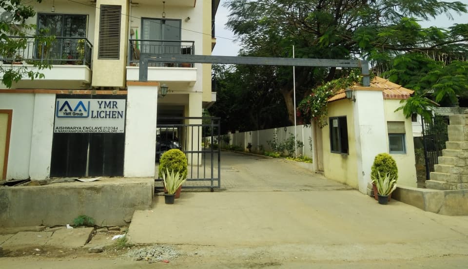 2 bhk fully furnished flat for rent in ymr  lichen, narayanapura , hennur main road, measuring 1100 sqft ,
