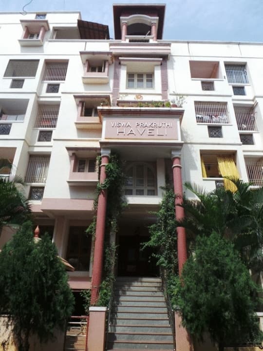 2 BHK Flat for rent in Hebbal